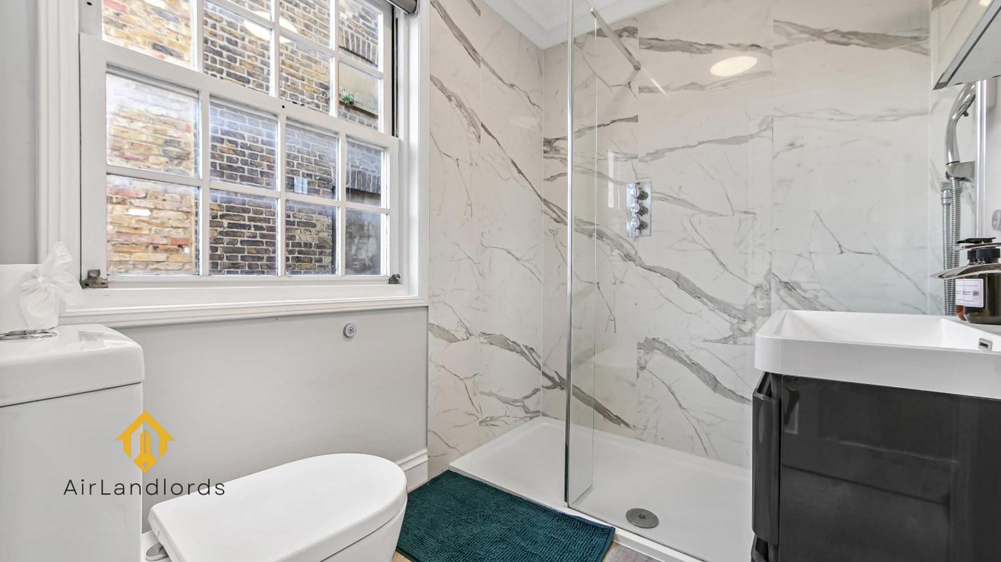 Exceptional 4 Bedroom House Paddington Station! Лондон Екстериор снимка